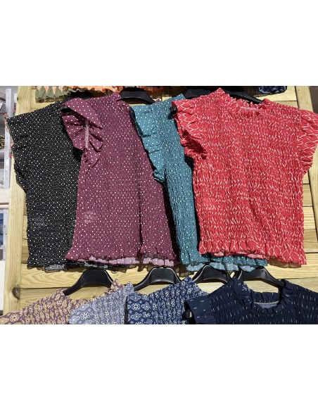 Camisa estampada fruncida de sisa con vuelo