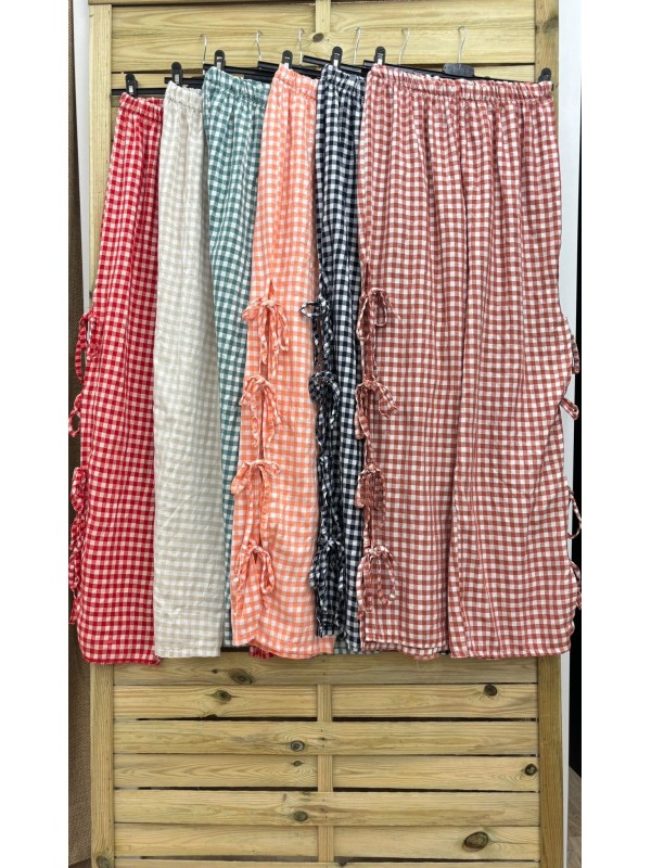 Pantalon vichy con cordones laterales 2