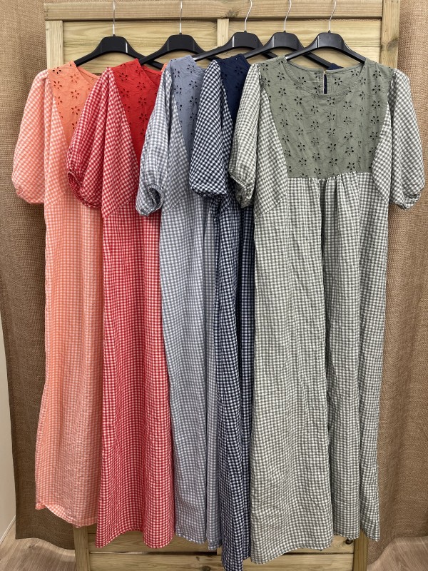 Vestido largo vichy con brocado 2