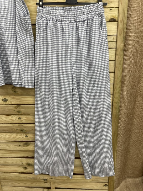 Pantalon vichy ancho con bolsillos 2