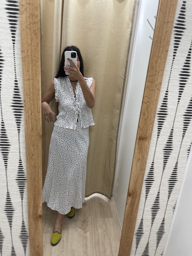 Chaleco frunce delantero con doble lazo