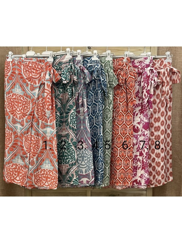 Falda midi cruzada estampada con nudo