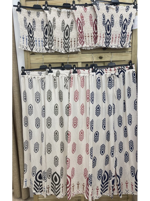 Conjunto de pantalon y top palabra fruncido plumas