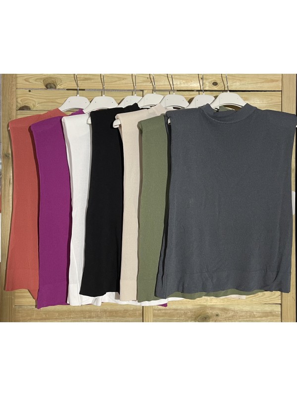 Top de punto con hombreras