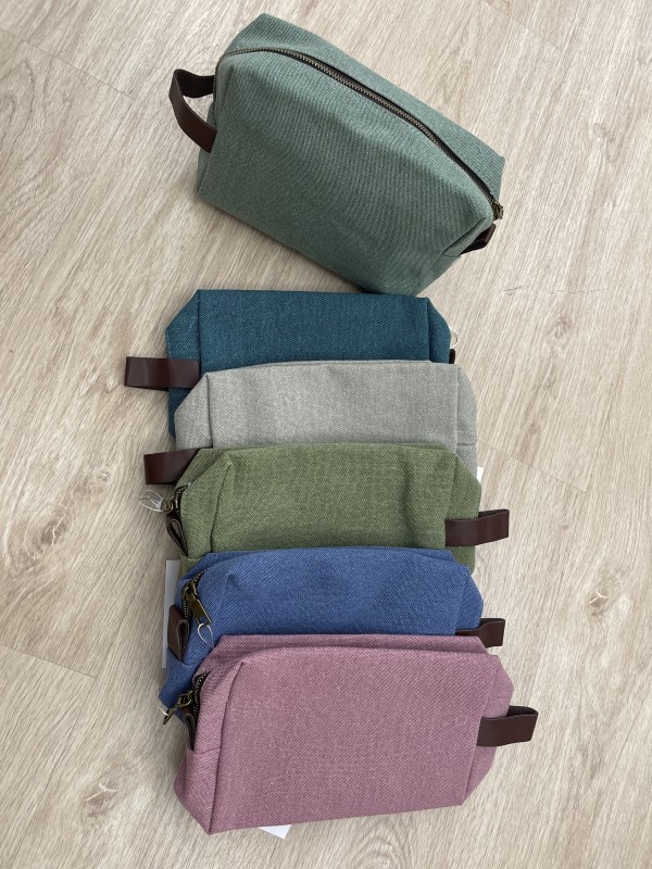 Neceser de loneta con detalle cuero