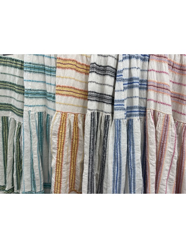 Falda midi hilitos de colores 2