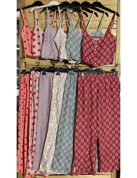 Pantalón estampado cinturilla elastica rajas laterales