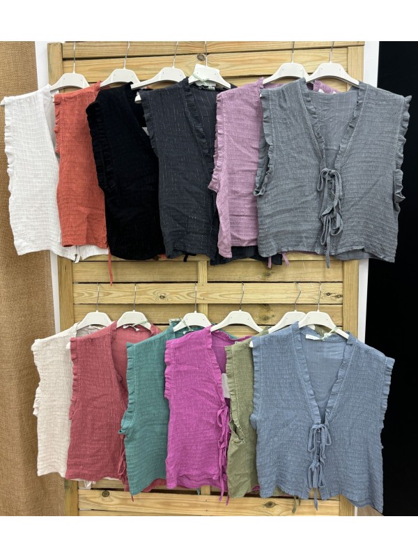 Chaleco fruncido hilitos plateados verticales