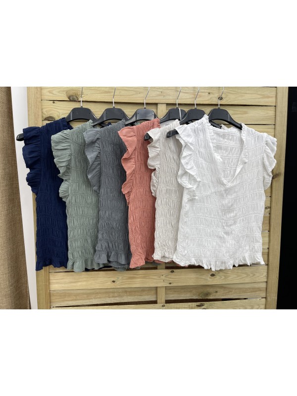 Top lino de sisa fruncido con abertura