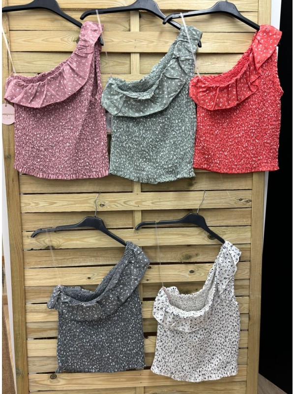 Top asimetrico fruncido con volantito flores