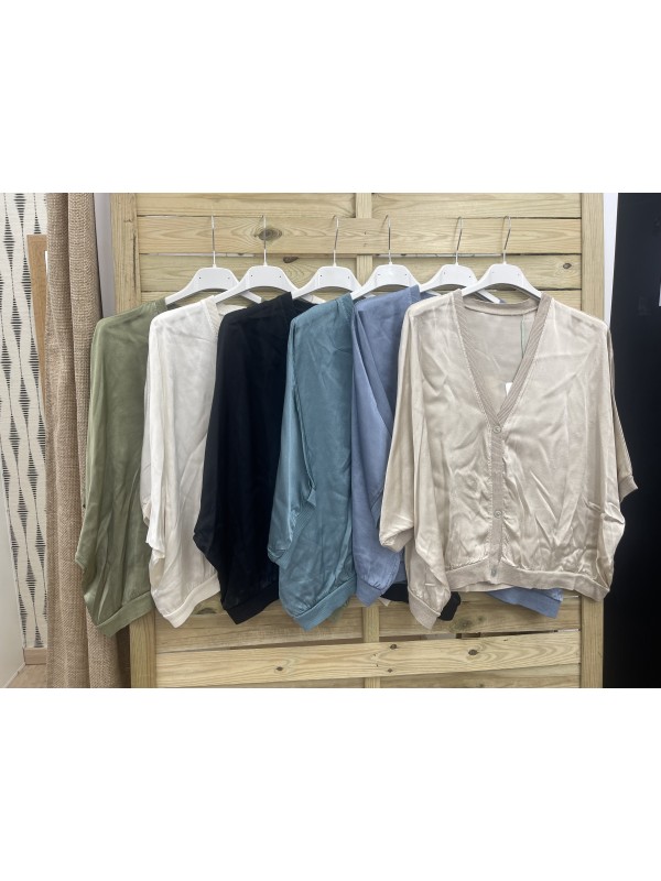 Bomber satén con botones