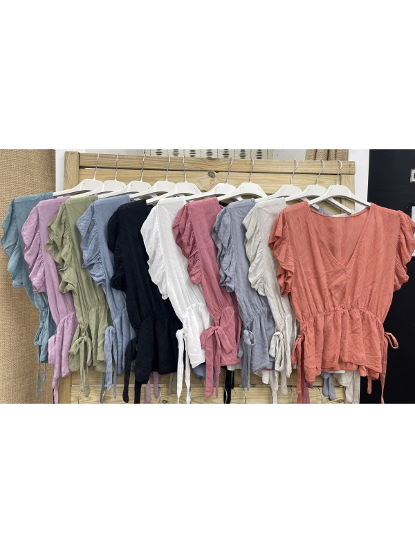 Top con corte y lazo cenefa lisa