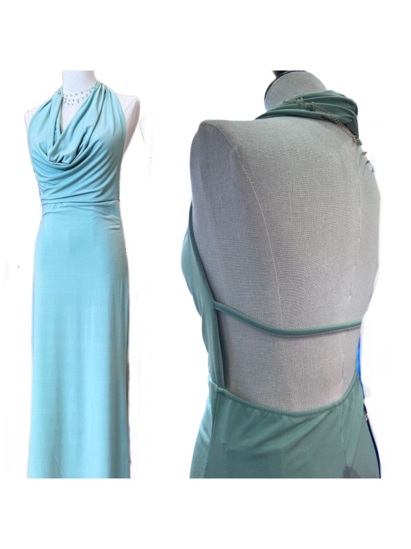 Vestido largo liso cascada espalda descubierta