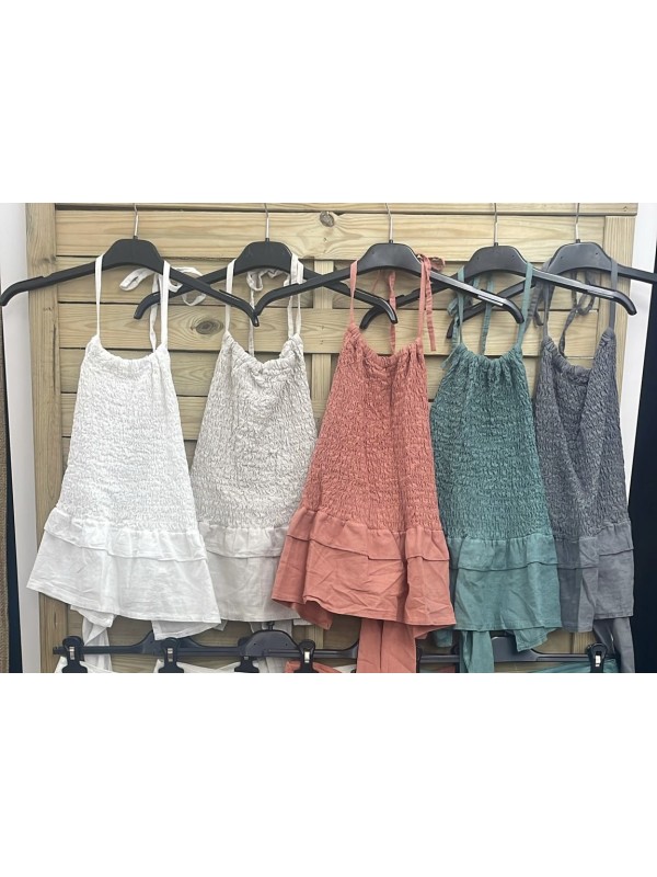 Top de lino fruncido con nudo en espalda