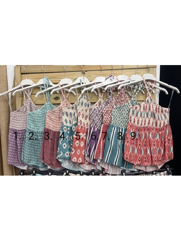 Top doble estampado cogido al cuello