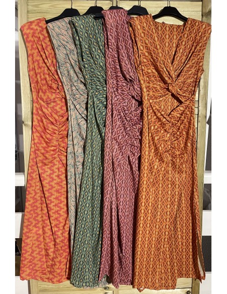 Vestido estampado brillito parte delantera descubierta