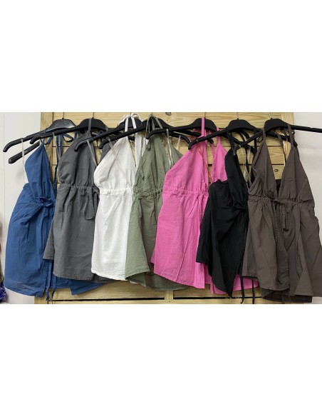 Top abierto con nudo delantero