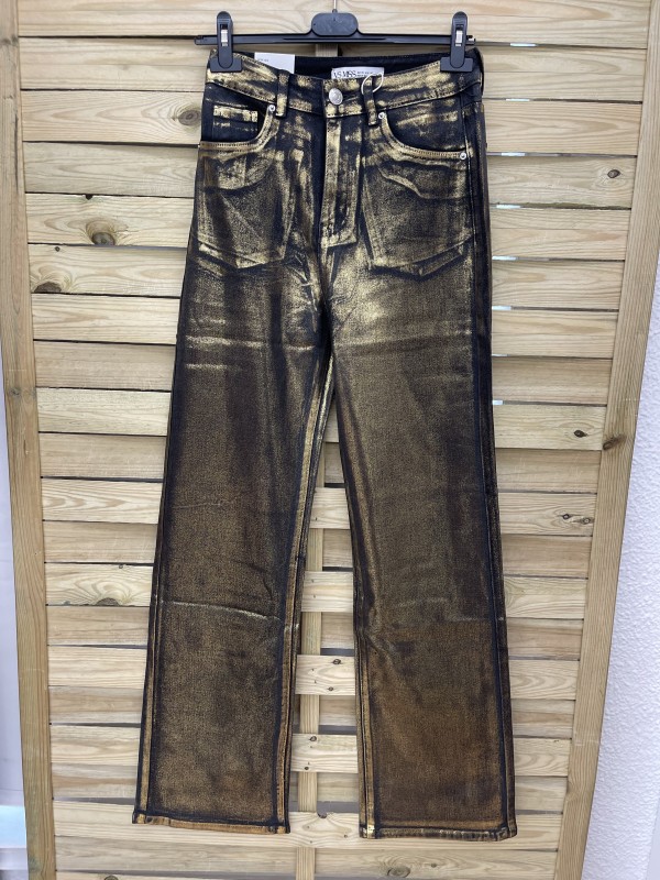 Jeans negros con metalizado dorado