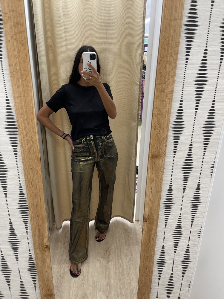 Jeans negros con metalizado dorado
