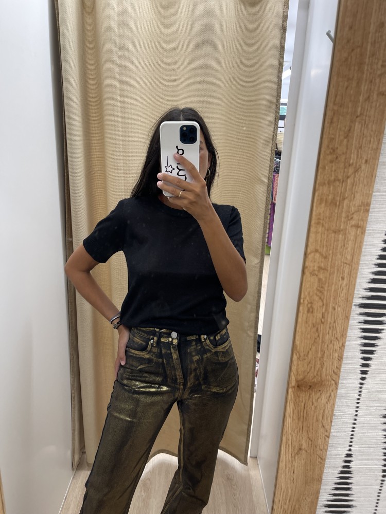 Jeans negros con metalizado dorado